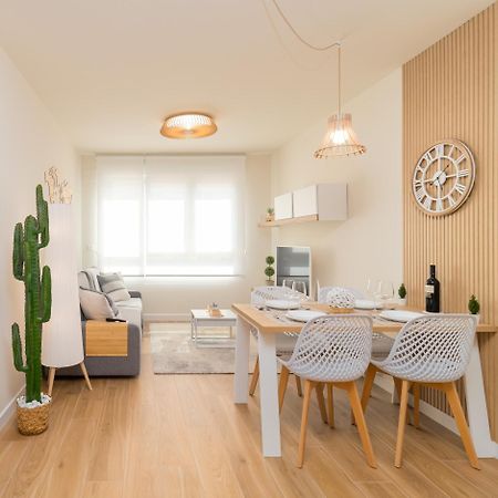 Home In Castro Con Parking Кастро-Урдиалес Экстерьер фото
